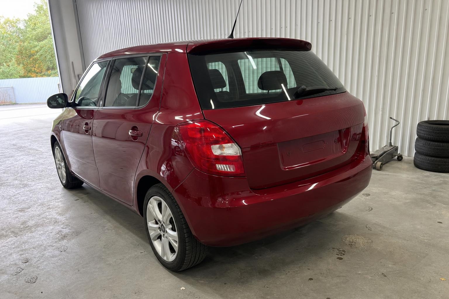 Škoda Fabia opravená po nárazu zezadu